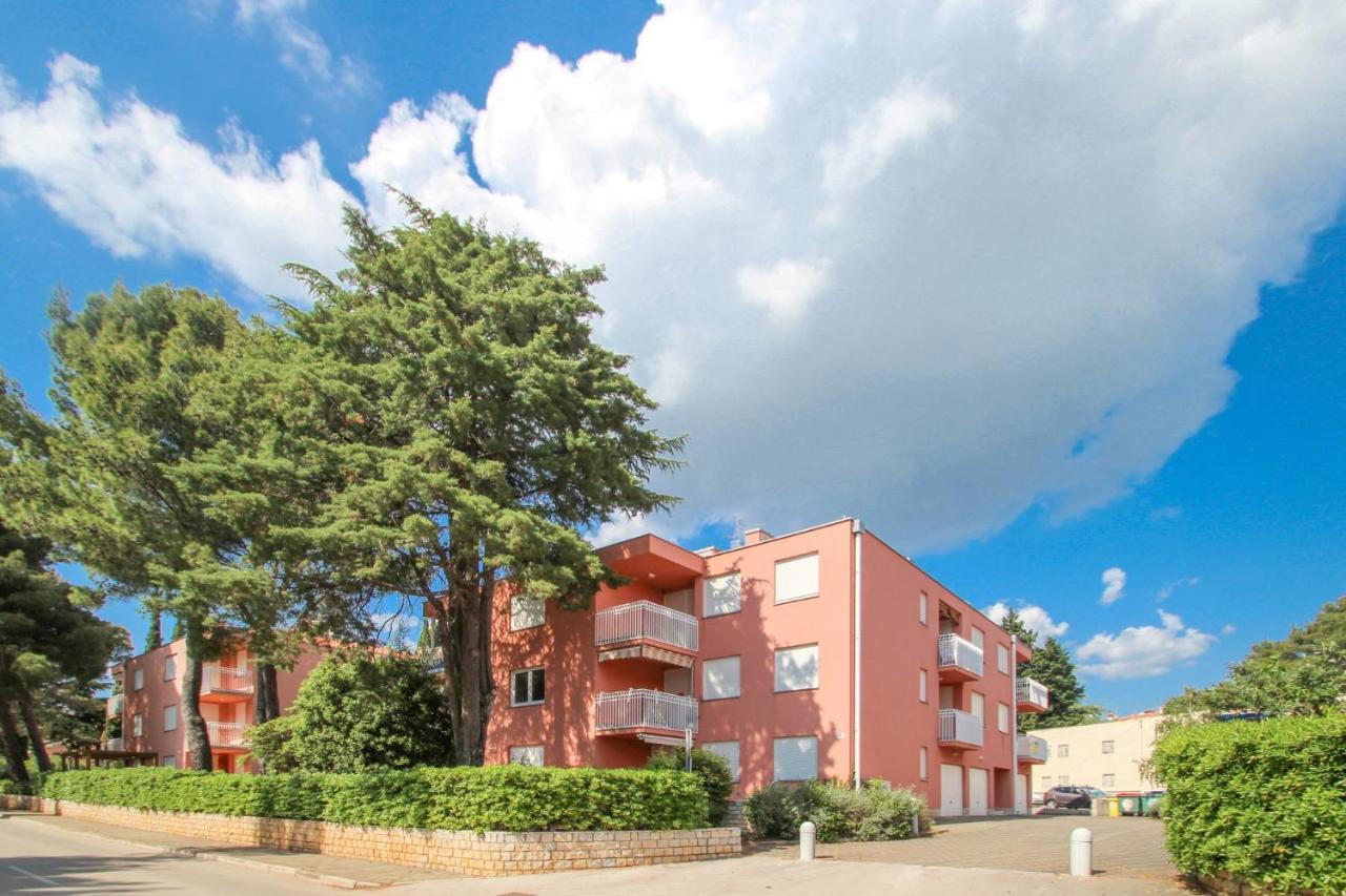 Vesna S Apartment Novigrad Istria Eksteriør bilde