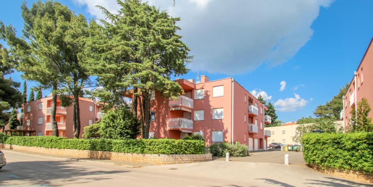 Vesna S Apartment Novigrad Istria Eksteriør bilde